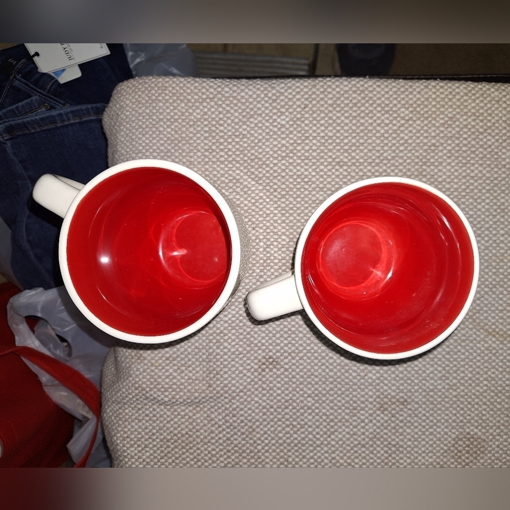 A set of Rae Dunn "Naughty" and "Nice" coffee cups. Pre-loved in excellent shape - Picture 3 of 3